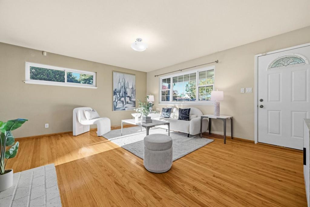 1307 Centennial Court
