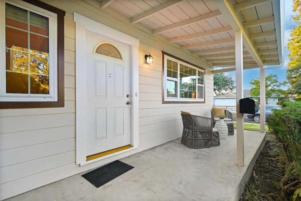 1307 Centennial Court