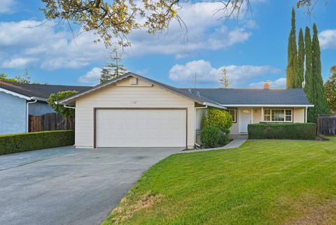 Photo of 1307 Centennial Court, San Jose, CA 95129 (MLS # ML82049920)