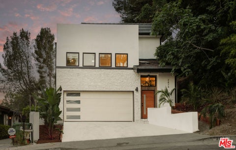 Photo of 2474 Silver Ridge Avenue, Los Angeles, CA 90039 (MLS # 26851893)