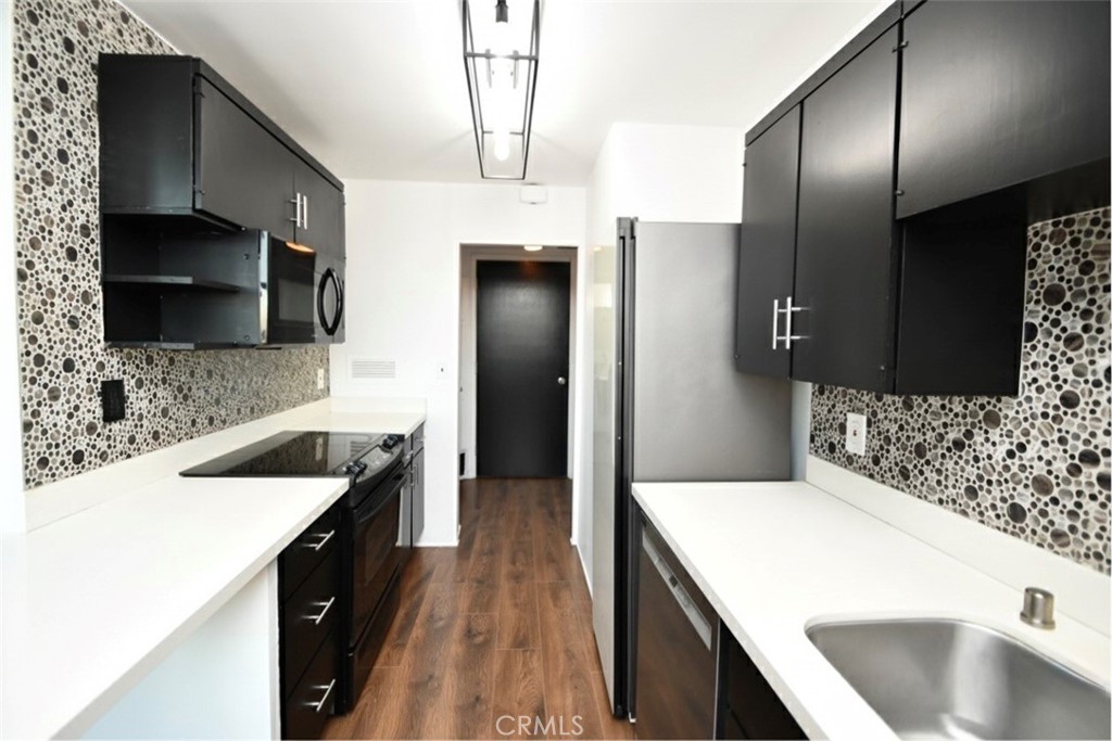 100 Atlantic Avenue 405