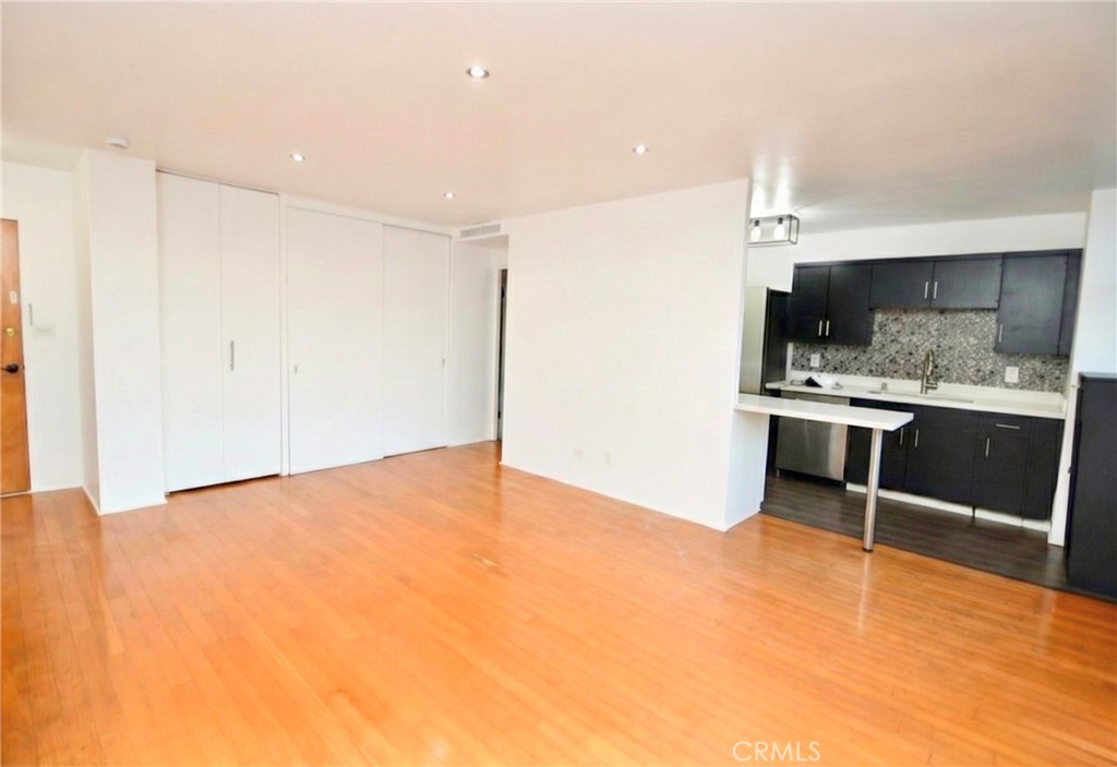 100 Atlantic Avenue 405