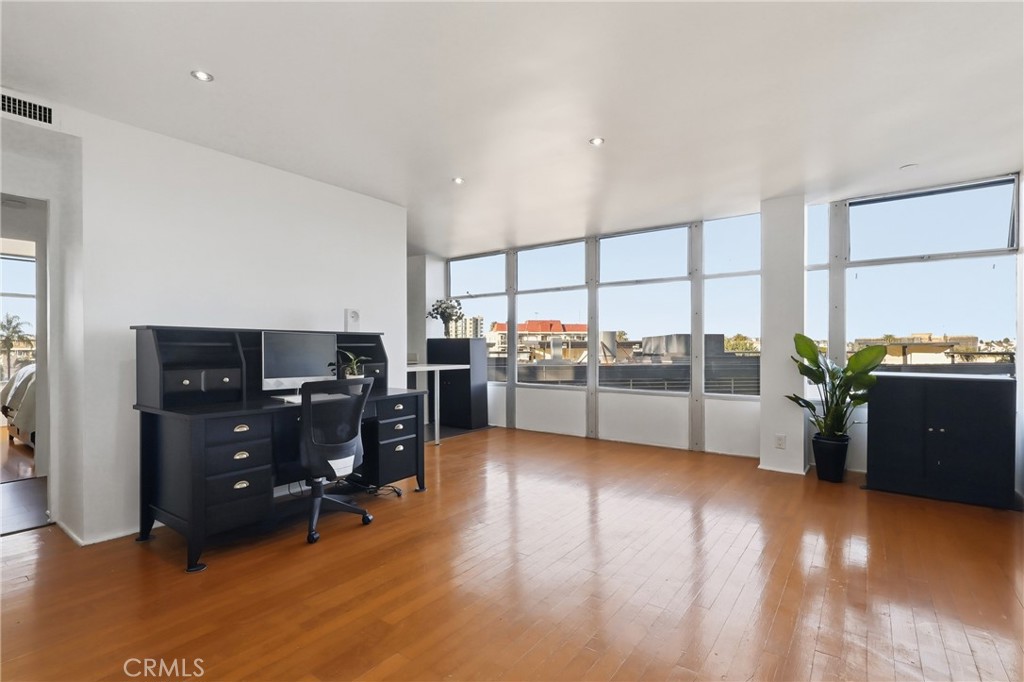 100 Atlantic Avenue 405