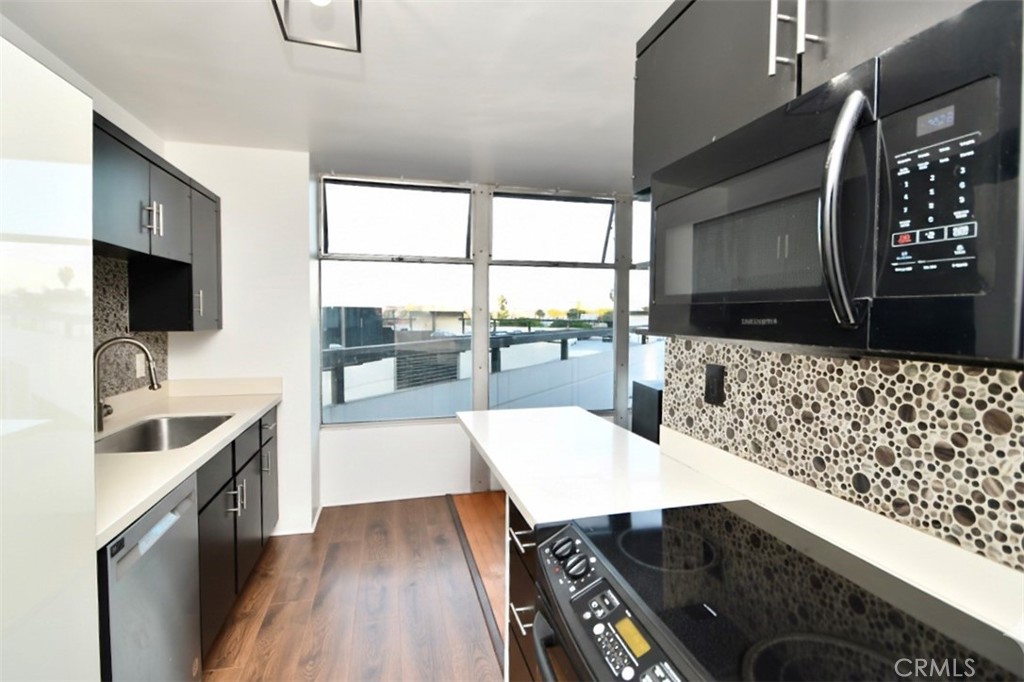 100 Atlantic Avenue 405