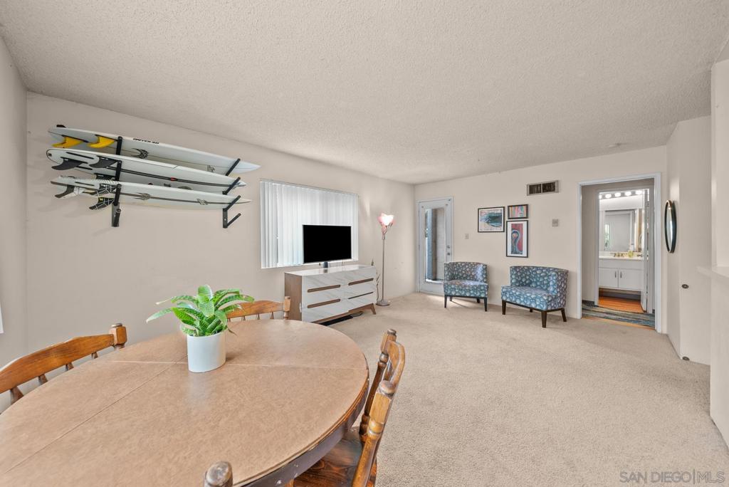 Beautiful 1B1B Located in the well desired Verano complex in the heart of the La Jolla Colony Community. Enjoy the advantages of a coveted ground-floor location, featuring a spacious patio that invites you to savor the best of indoor-outdoor living. Inside, a light-filled living space awaits, with the added convenience of an in-unit washer and dryer to streamline your daily routine. This unit comes with one assigned garage space and a guest parking permit. The community amenities are sure to impress, including a fitness center, heated swimming pool, Jacuzzi, sauna, and BBQ area. Plus, the location couldn't be more ideal close to UCSD, the I-5 freeway, La Jolla's beautiful beaches, shopping, dining, entertainment, and much more.