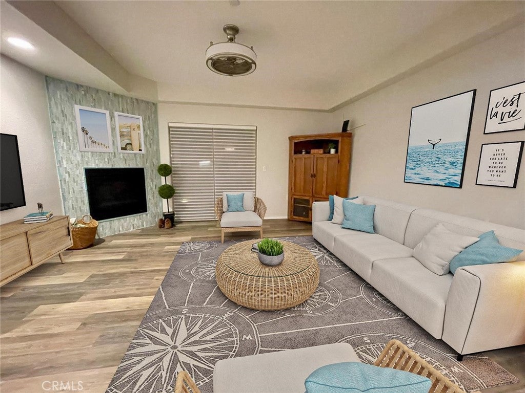 579 Camino Mercado