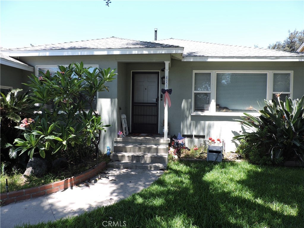 821 Oakdale