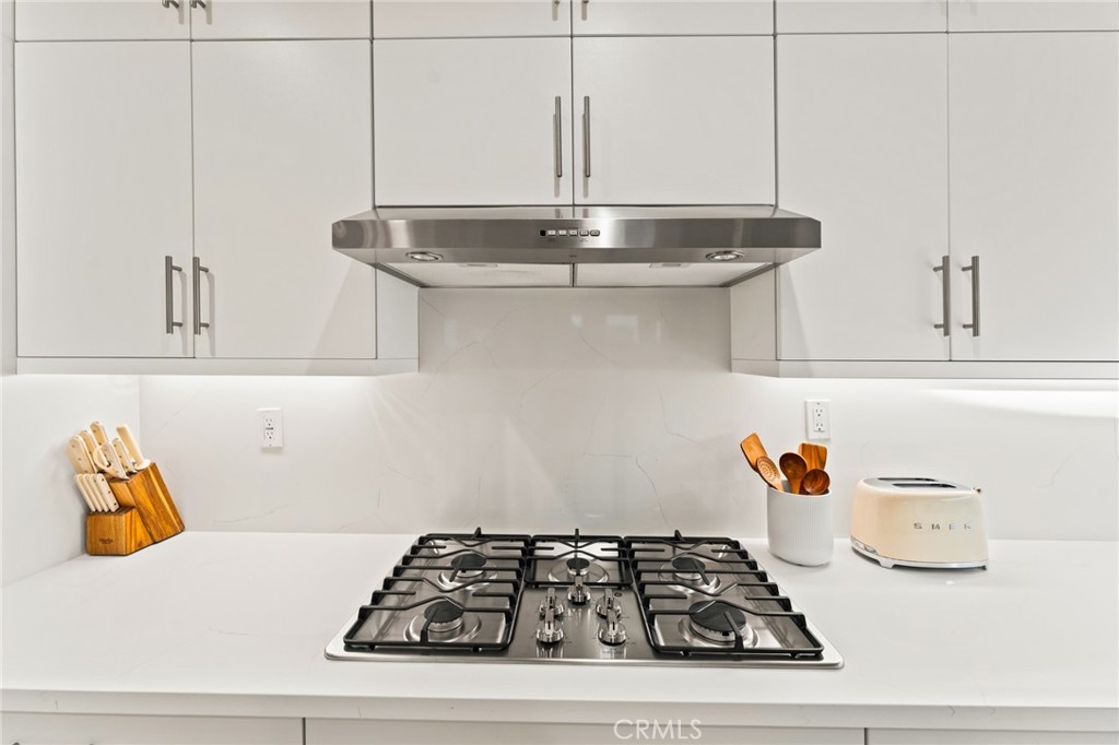 127 Restore, Irvine CA 92618 - Photo 9
