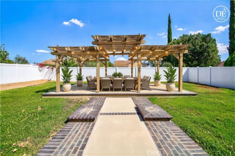Tiny photo for 8732 Sandhill DR, Riverside, CA 92508 (MLS # IV26232370)