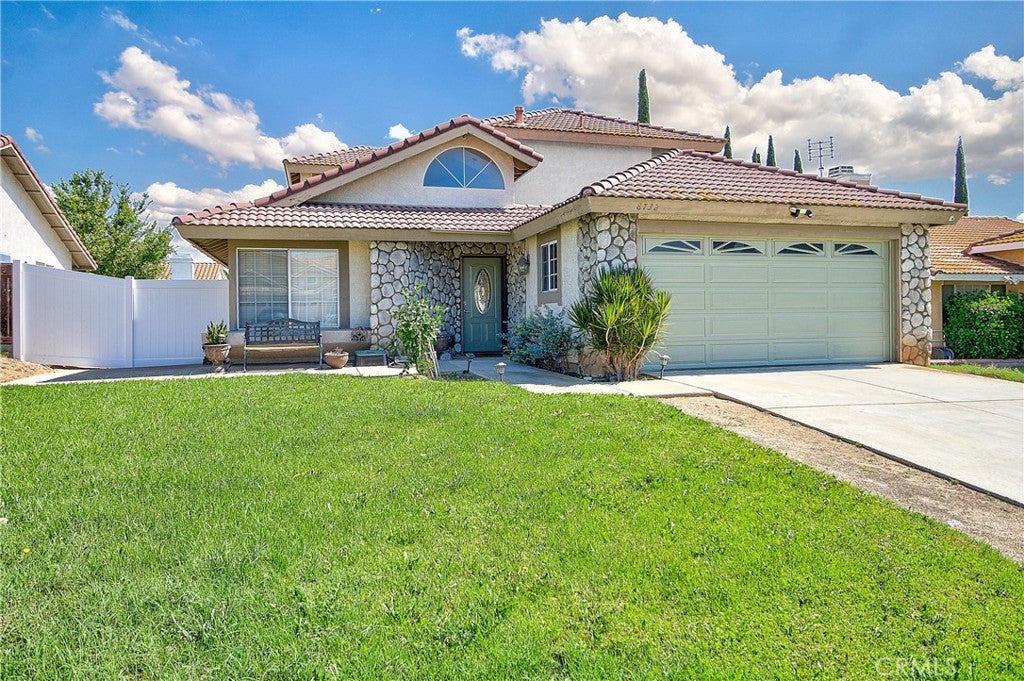 8732 Sandhill