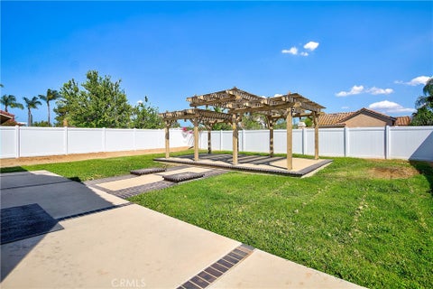 Tiny photo for 8732 Sandhill DR, Riverside, CA 92508 (MLS # IV26232370)