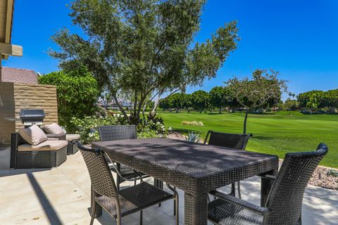 Photo of 164 Deer Spring Way, Palm Desert, CA 92211 (MLS # 219136111DA)