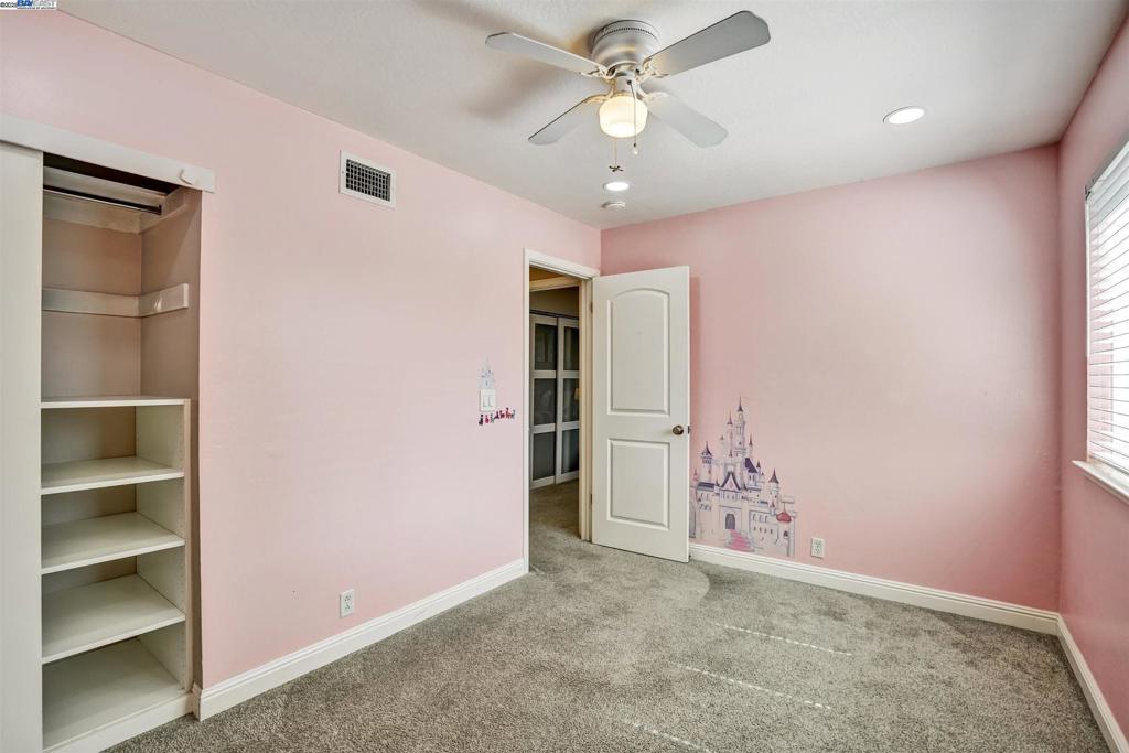 ALVARADO - Residential