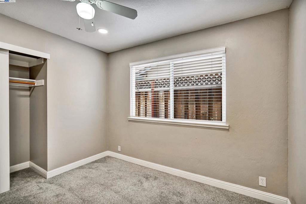 ALVARADO - Residential
