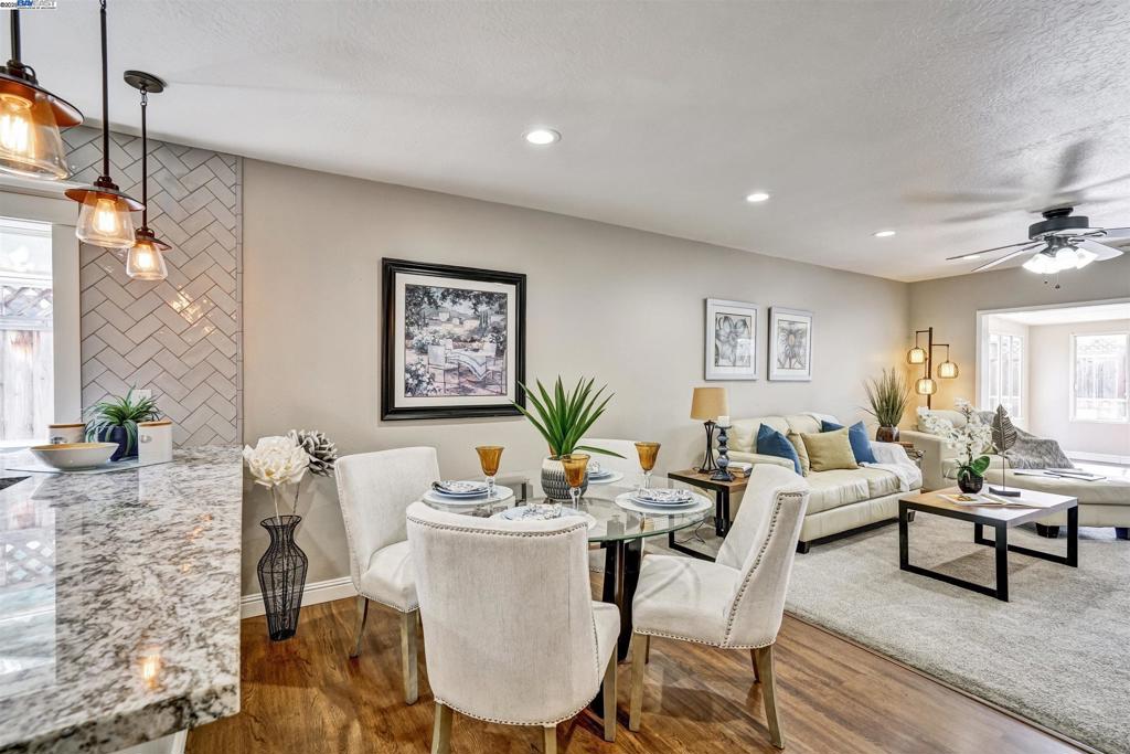 ALVARADO - Residential