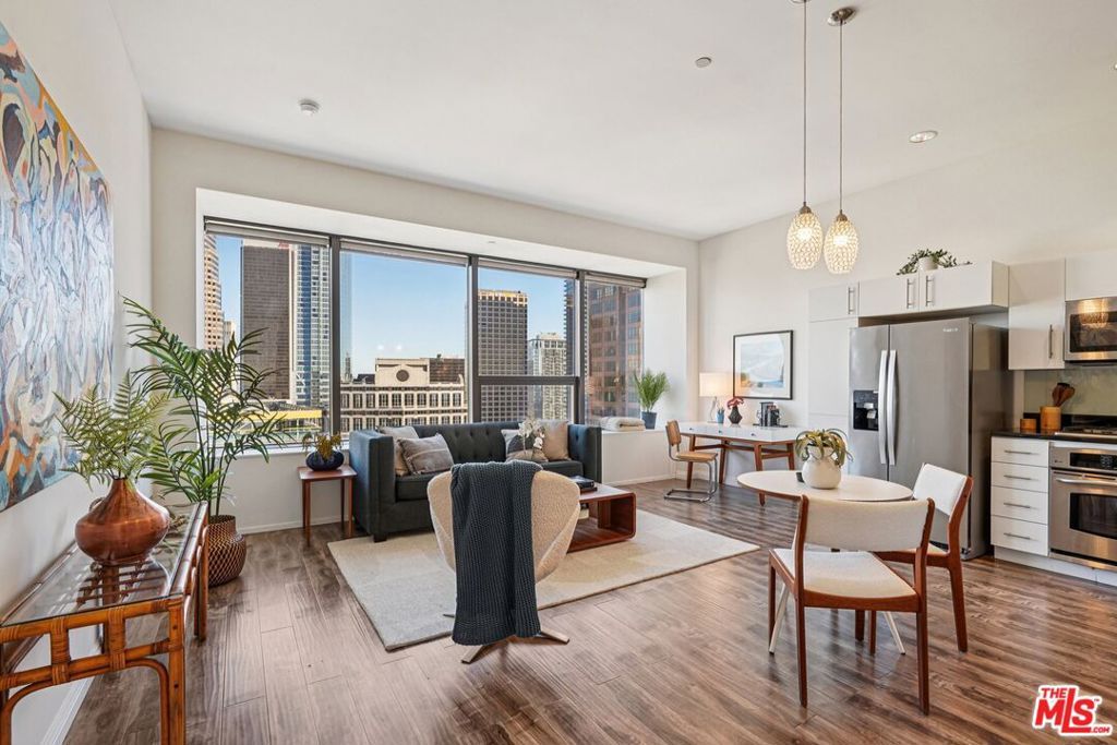 Photo of 1100 Wilshire Boulevard #2209, Los Angeles, CA 90017 (MLS # 26667827)