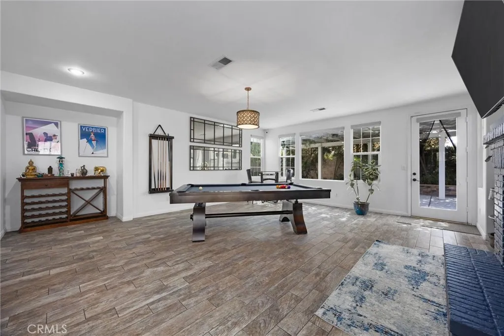 Bakersfield, California 93312, United States, 3 Bedrooms Bedrooms, ,3 BathroomsBathrooms,Residential,Active,216264