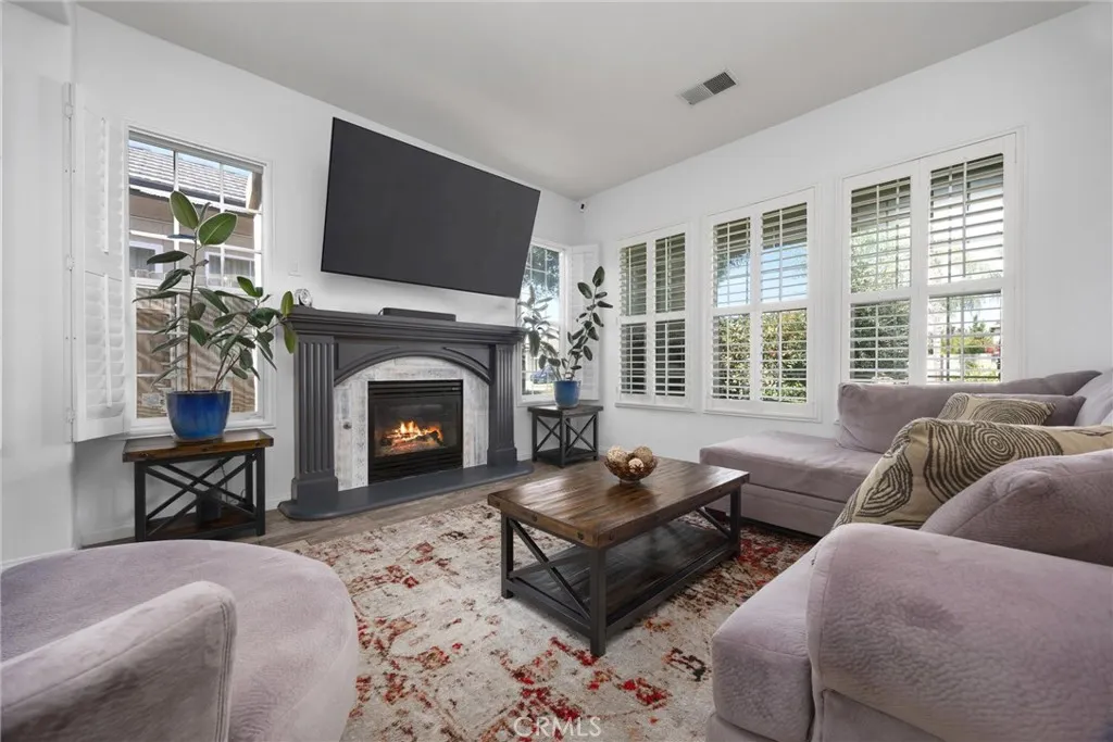 Bakersfield, California 93312, United States, 3 Bedrooms Bedrooms, ,3 BathroomsBathrooms,Residential,Active,216264