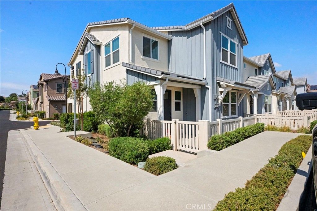 Photo of 3959 Lavine Way Way, Corona, CA 92883 (MLS # IG25228974)