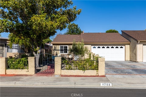 Photo of 1754 Shepherd Drive, Paso Robles, CA 93446 (MLS # NS26140116)