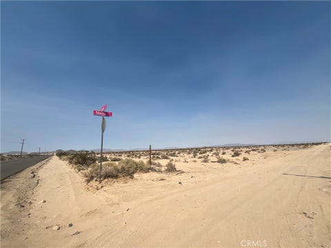 Photo of 0 Utah Trail, 29 Palms, CA 92277 (MLS # JT26178303)