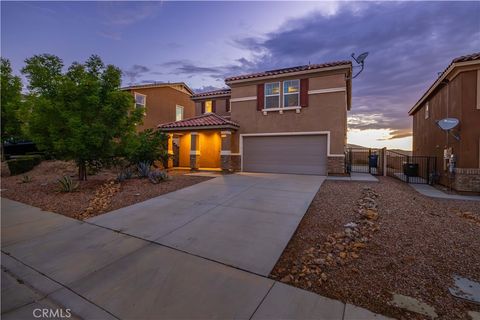 Photo of 37625 Ebony DR, Palmdale, CA 93551 (MLS # SR26137120)