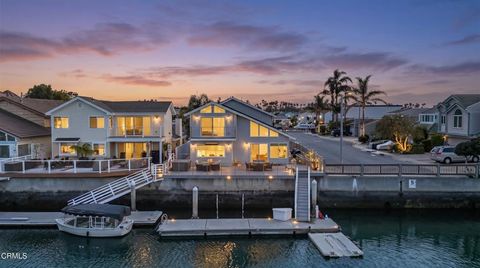 Photo of 2230 Jamestown Lane, Oxnard, CA 93035 (MLS # V1-35889)