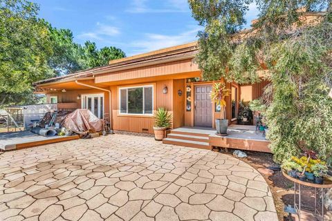 1619 Roble Grande Rd Alpine CA 91901