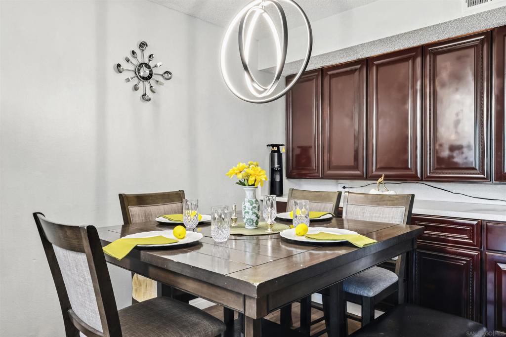 La Mesa - Residential