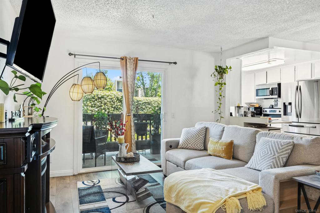 La Mesa - Residential