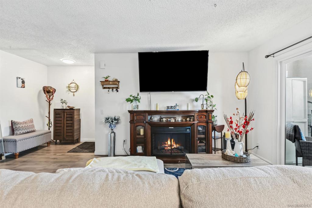 La Mesa - Residential