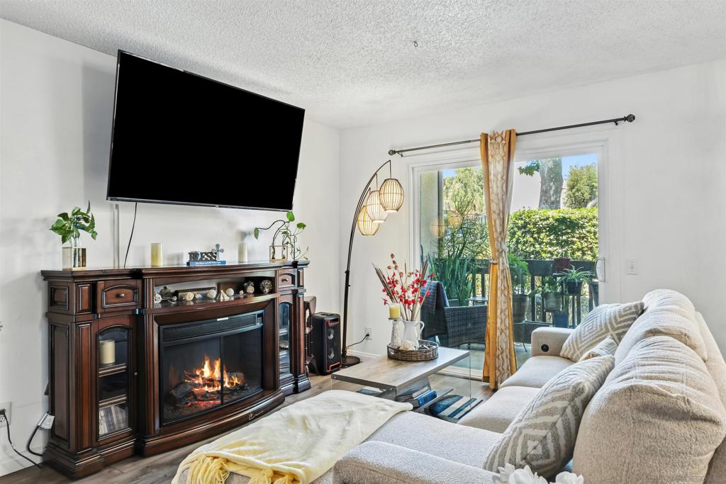 La Mesa - Residential