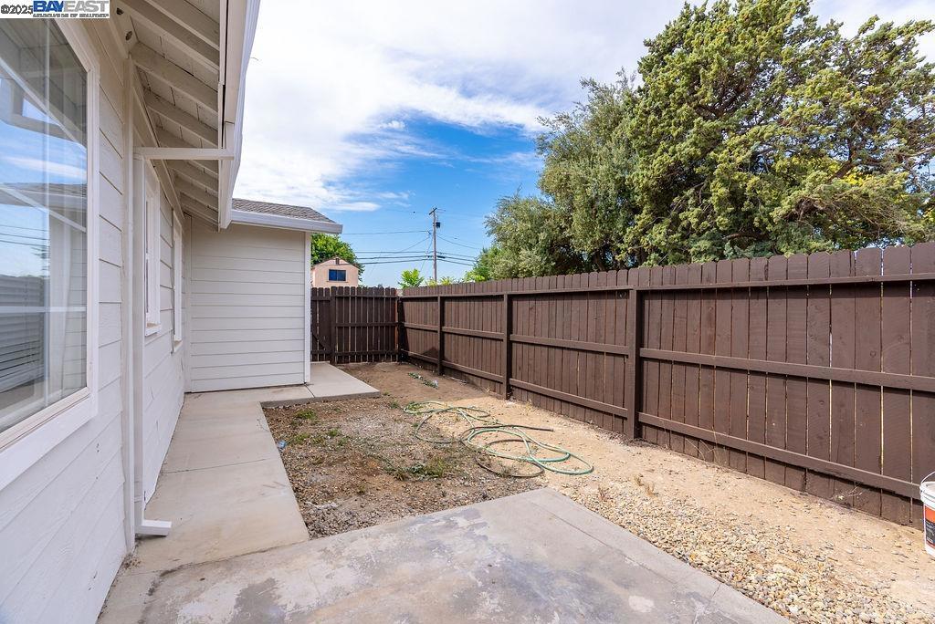 BURKETT GARDENS - Residential