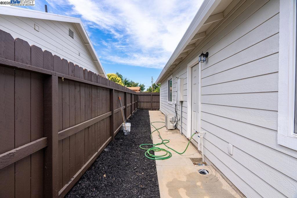 BURKETT GARDENS - Residential