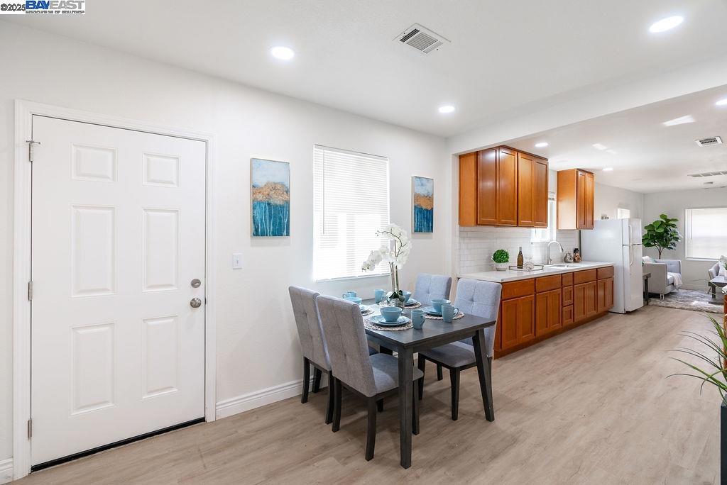 BURKETT GARDENS - Residential