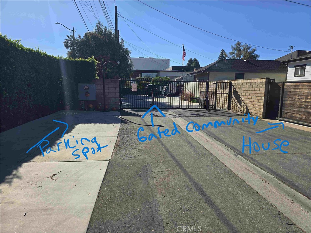 Country Club manor (CCM) - Residential Lease