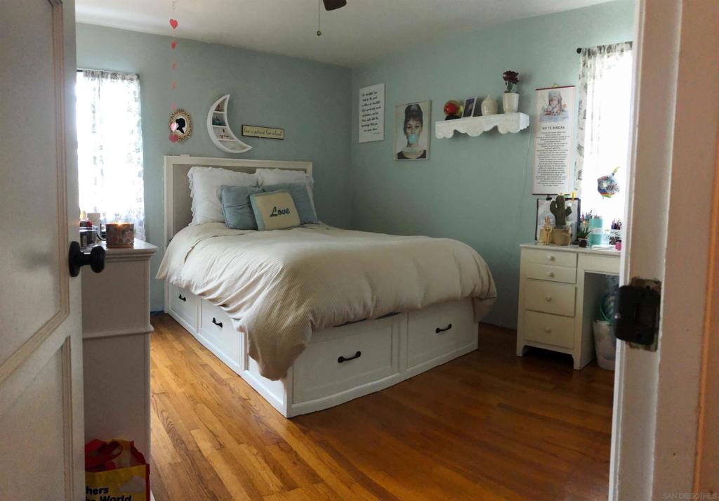 Pacific Beach - Residential Income