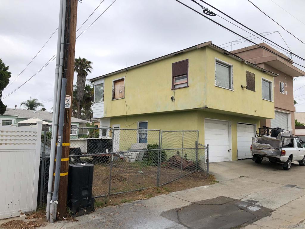 Pacific Beach - Residential Income