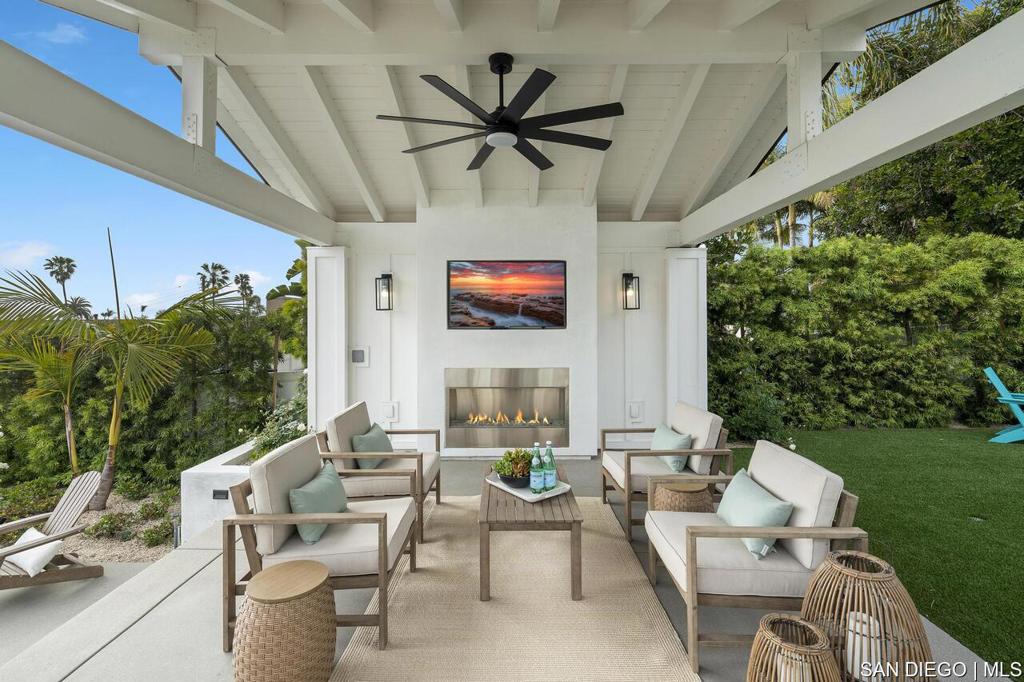 Carlsbad West - Residential