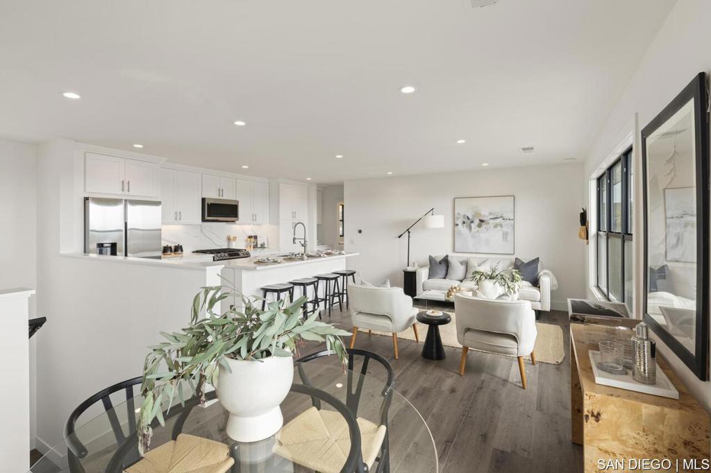 Carlsbad West - Residential