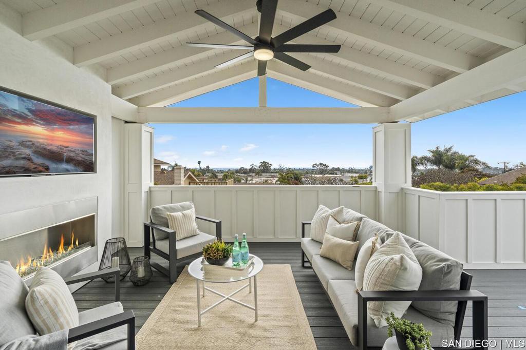 Carlsbad West - Residential
