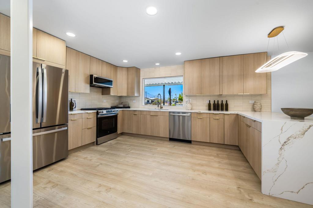 Tri Palm Estates - Residential