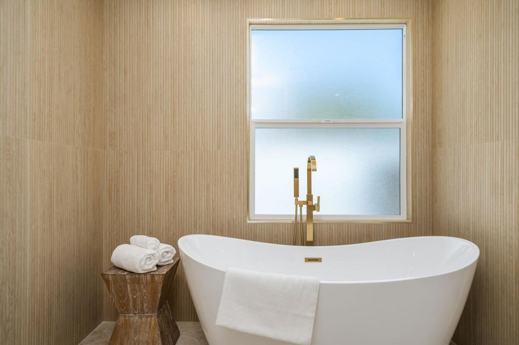 Tri Palm Estates - Residential