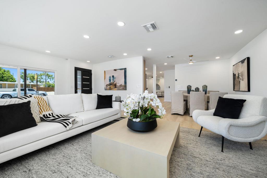 Tri Palm Estates - Residential