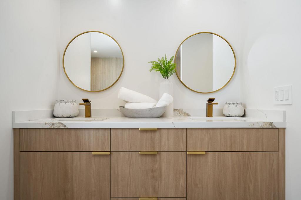 Tri Palm Estates - Residential