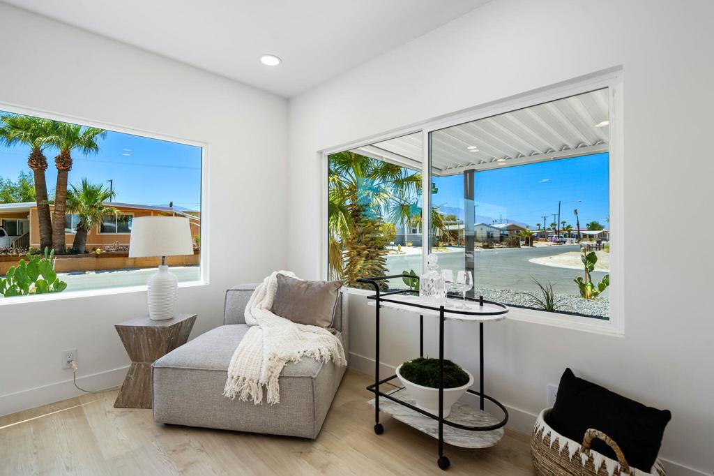 Tri Palm Estates - Residential