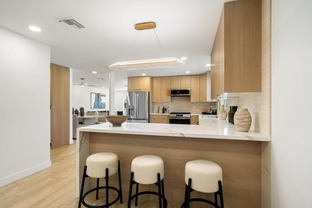 Tri Palm Estates - Residential