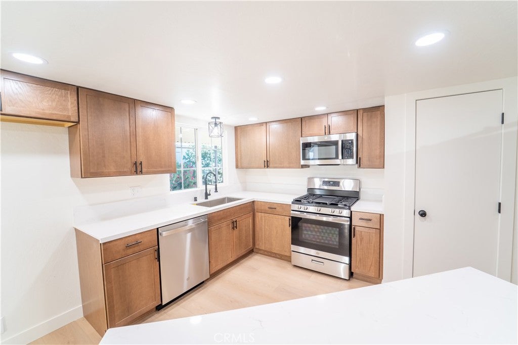 13560 Nassau Drive