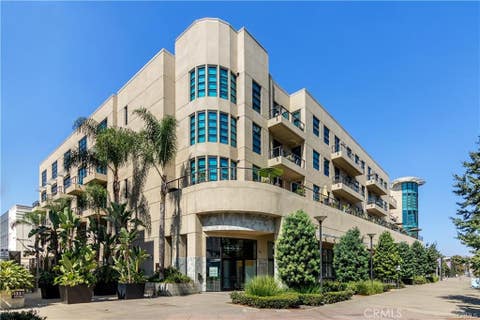 Photo of 133 The Promenade N N #423, Long Beach, CA 90802 (MLS # SB26184863)