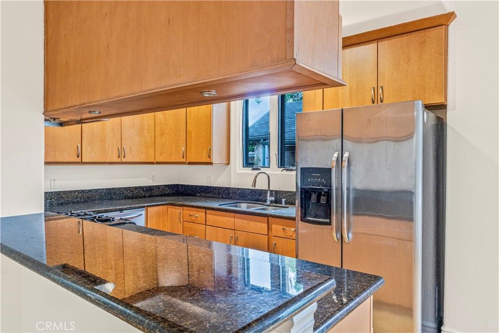 listing image 130724060734612209384